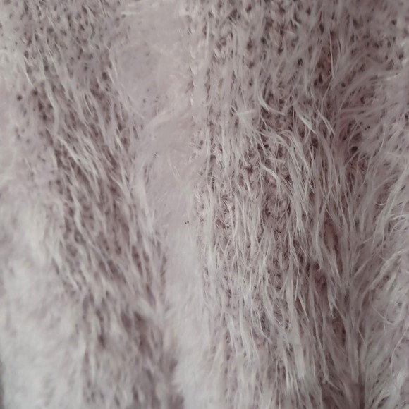 Woven Heart Fuzzy Sweater Sz L Women's Crisscross Back Soft Cozy  Lavender‎ - Picture 4 of 8